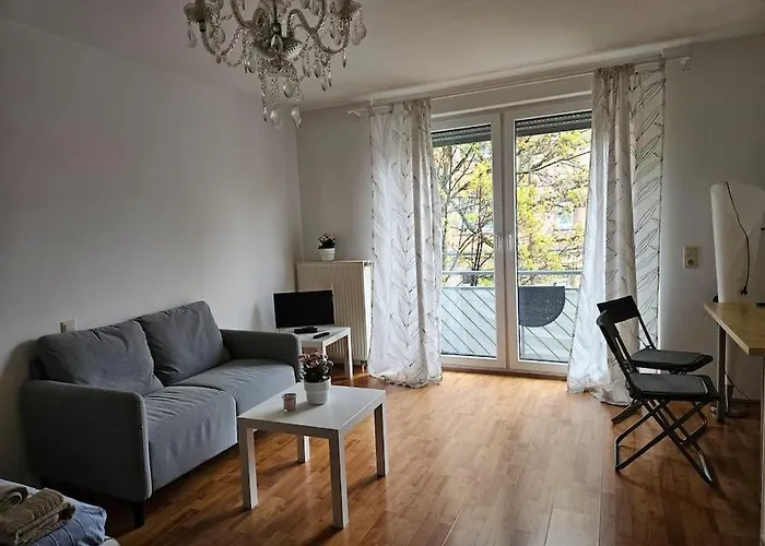 Apartment Sehr Suesse Wohnung. Altstadt Nah.