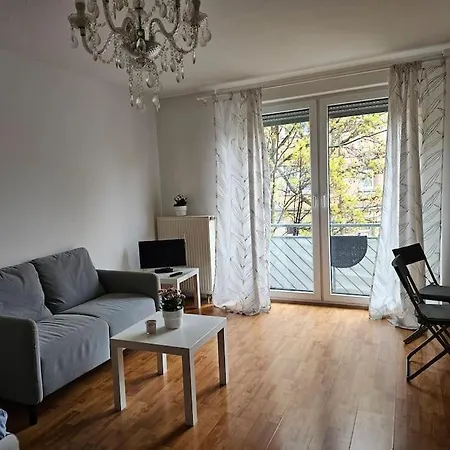Apartamento Sehr Suesse Wohnung. Altstadt Nah.